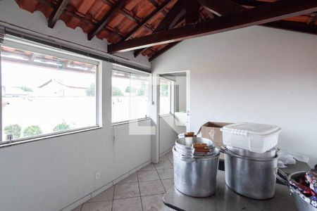 Casa à venda com 880m², 8 quartos e 6 vagasCozinha