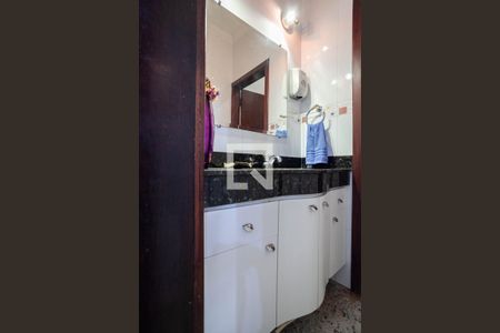 Casa à venda com 880m², 8 quartos e 6 vagasLavabo 1 