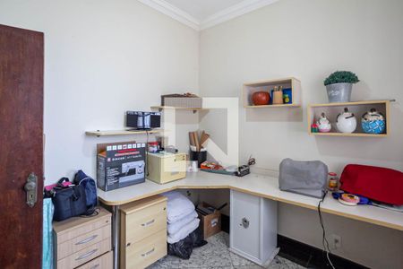 Casa à venda com 880m², 8 quartos e 6 vagasQuarto 1