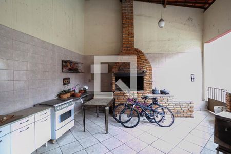 Casa à venda com 880m², 8 quartos e 6 vagasChurrasqueira