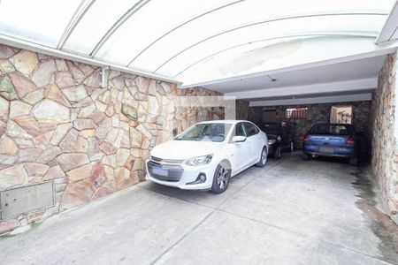Casa à venda com 880m², 8 quartos e 6 vagasGaragem