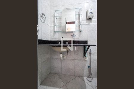 Casa à venda com 880m², 8 quartos e 6 vagasBanheiro da suíte 3