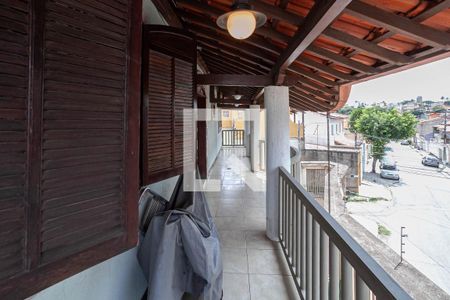 Casa à venda com 880m², 8 quartos e 6 vagasVaranda do quarto 2