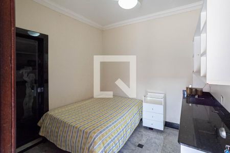 Casa à venda com 880m², 8 quartos e 6 vagasSuíte 3