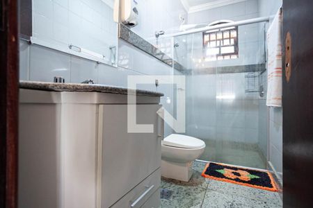 Casa à venda com 880m², 8 quartos e 6 vagasBanheiro social