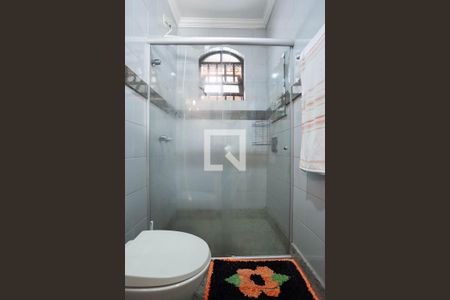 Casa à venda com 880m², 8 quartos e 6 vagasBanheiro social