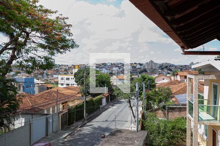 Casa à venda com 880m², 8 quartos e 6 vagasVista da varanda do quarto 2
