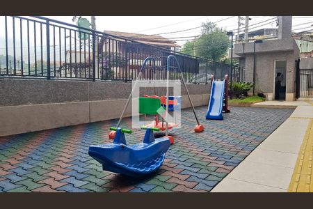 Apartamento para alugar com 29m², 1 quarto e sem vaga Apartamento para alugar com 29m², 1 quarto e sem vagaÁrea Comum - Playground