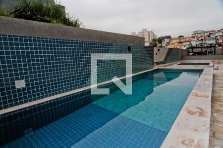 Apartamento para alugar com 29m², 1 quarto e sem vaga Apartamento para alugar com 29m², 1 quarto e sem vagaÁrea comum - Piscina
