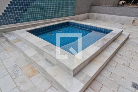 Apartamento para alugar com 29m², 1 quarto e sem vaga Apartamento para alugar com 29m², 1 quarto e sem vagaÁrea comum - Piscina