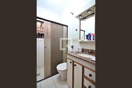 Casa à venda com 180m², 3 quartos e 2 vagasBanheiro Social