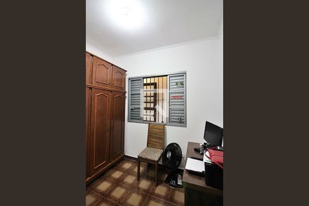 Casa à venda com 180m², 3 quartos e 2 vagasQuarto 2