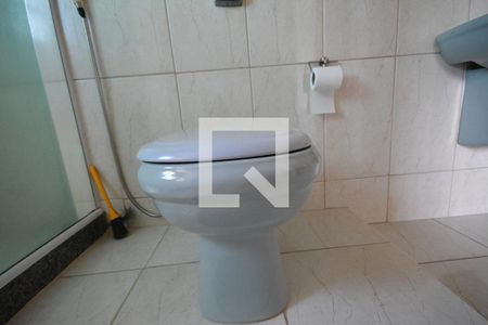 Apartamento à venda com 161m², 3 quartos e sem vagaBanheiro da suite