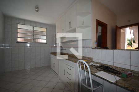 Apartamento à venda com 161m², 3 quartos e sem vagaCozinha