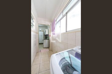 Apartamento à venda com 61m², 2 quartos e 1 vaga Apartamento à venda com 61m², 2 quartos e 1 vagaÁrea de serviço