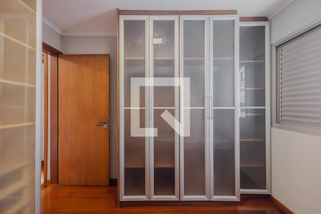 Quarto de apartamento à venda com 2 quartos, 88m² em Pinheiros, São Paulo