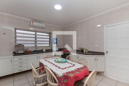 Casa para alugar com 180m², 4 quartos e 5 vagasCozinha