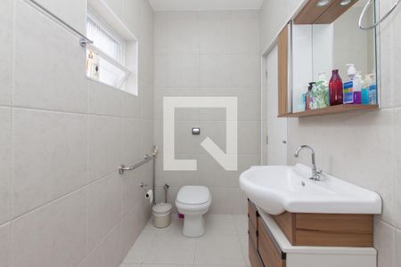 Casa para alugar com 180m², 4 quartos e 5 vagasSuíte - Banheiro