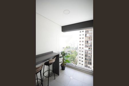 Varanda de kitnet/studio para alugar com 1 quarto, 22m² em Vila Mariana, São Paulo