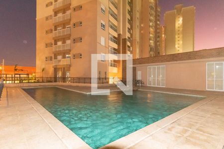 Apartamento à venda com 88m², 3 quartos e 2 vagas Apartamento à venda com 88m², 3 quartos e 2 vagasÁrea comum - Piscina