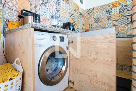 Apartamento à venda com 110m², 2 quartos e 2 vagas Apartamento à venda com 110m², 2 quartos e 2 vagasEspaço gourmet