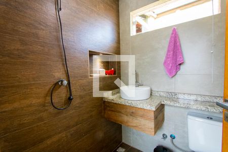 Apartamento à venda com 110m², 2 quartos e 2 vagas Apartamento à venda com 110m², 2 quartos e 2 vagasBanheiro de serviço