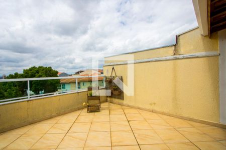 Apartamento à venda com 110m², 2 quartos e 2 vagas Apartamento à venda com 110m², 2 quartos e 2 vagasCobertura