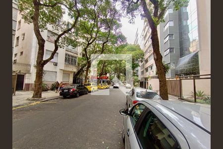 Apartamento à venda com 100m², 3 quartos e 1 vaga Apartamento à venda com 100m², 3 quartos e 1 vagaVista da Rua