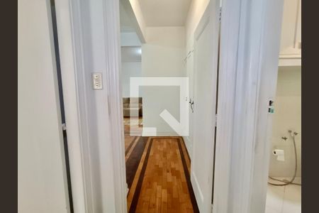 Apartamento à venda com 100m², 3 quartos e 1 vaga Apartamento à venda com 100m², 3 quartos e 1 vagaCorredor