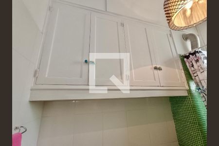 Apartamento à venda com 100m², 3 quartos e 1 vaga Apartamento à venda com 100m², 3 quartos e 1 vagaBanheiro social