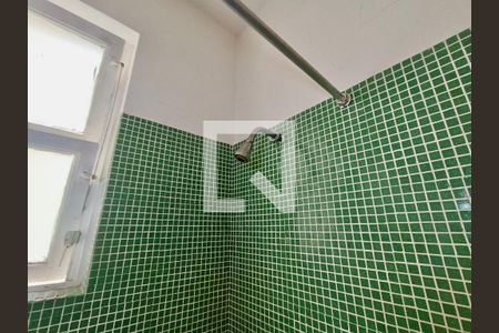 Apartamento à venda com 100m², 3 quartos e 1 vaga Apartamento à venda com 100m², 3 quartos e 1 vagaBanheiro social