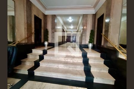 Apartamento à venda com 100m², 3 quartos e 1 vaga Apartamento à venda com 100m², 3 quartos e 1 vagaPortaria