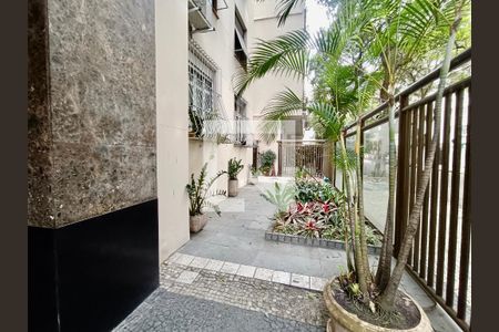 Apartamento à venda com 100m², 3 quartos e 1 vaga Apartamento à venda com 100m², 3 quartos e 1 vagaJardim