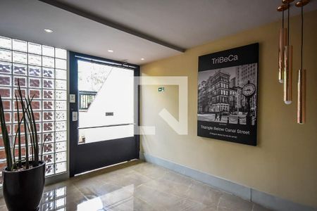 Apartamento à venda com 188m², 1 quarto e 2 vagas Apartamento à venda com 188m², 1 quarto e 2 vagasHall social