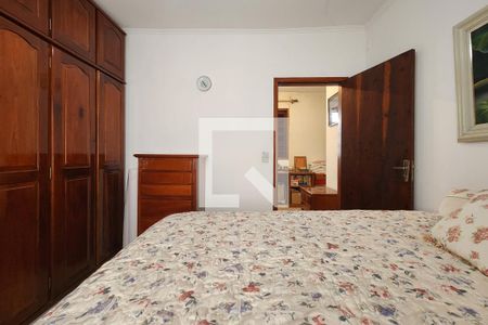 Casa à venda com 450m², 4 quartos e 6 vagas Casa à venda com 450m², 4 quartos e 6 vagasSuíte 4