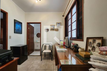 Casa à venda com 450m², 4 quartos e 6 vagas Casa à venda com 450m², 4 quartos e 6 vagasSuíte 4