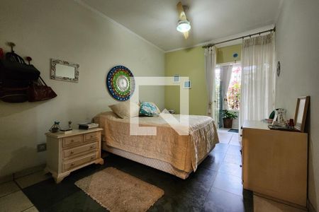 Casa à venda com 450m², 4 quartos e 6 vagas Casa à venda com 450m², 4 quartos e 6 vagasSuíte 1