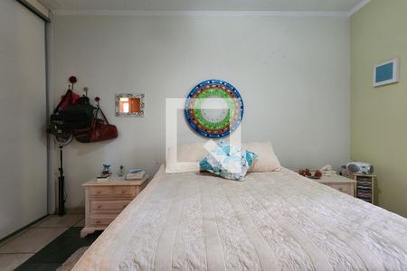 Casa à venda com 450m², 4 quartos e 6 vagas Casa à venda com 450m², 4 quartos e 6 vagasSuíte 1