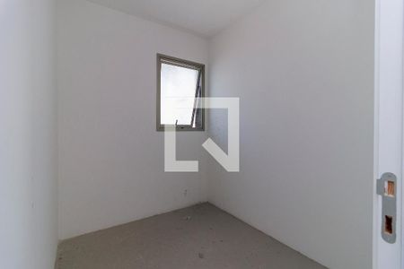 Apartamento à venda com 485m², 4 quartos e 5 vagas Apartamento à venda com 485m², 4 quartos e 5 vagasQuarto de empregados 2