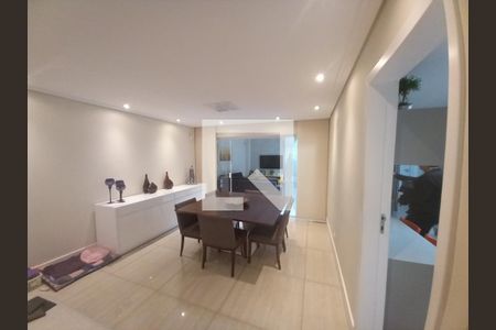 Casa à venda com 280m², 4 quartos e 3 vagas