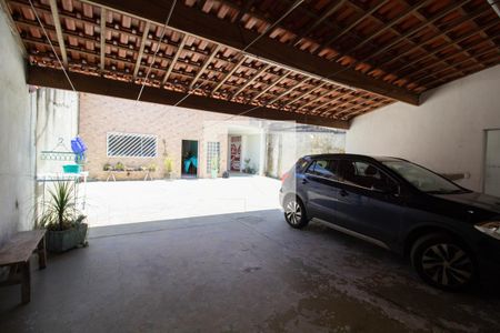 Casa à venda com 500m², 3 quartos e 4 vagas Casa à venda com 500m², 3 quartos e 4 vagasÁrea Externa