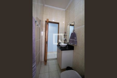 Casa à venda com 500m², 3 quartos e 4 vagas Casa à venda com 500m², 3 quartos e 4 vagasBanheiro