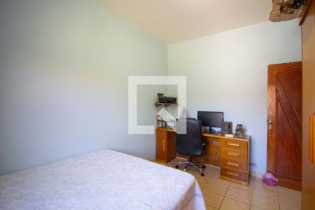 Casa à venda com 500m², 3 quartos e 4 vagas Casa à venda com 500m², 3 quartos e 4 vagasQuarto 1