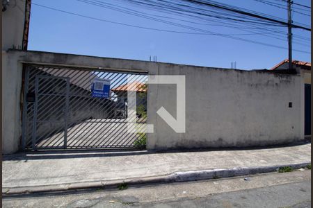 Casa à venda com 500m², 3 quartos e 4 vagas Casa à venda com 500m², 3 quartos e 4 vagasFachada