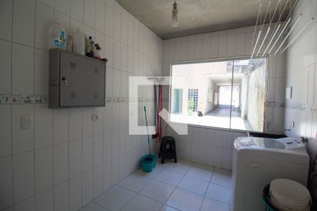 Casa à venda com 500m², 3 quartos e 4 vagas Casa à venda com 500m², 3 quartos e 4 vagasÁrea de Serviço