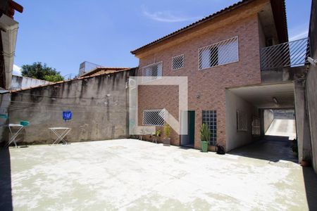 Casa à venda com 500m², 3 quartos e 4 vagas Casa à venda com 500m², 3 quartos e 4 vagasÁrea Externa