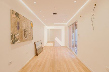 Sala 1 de casa à venda com 4 quartos, 275m² em Jardim Paulistano, São Paulo
