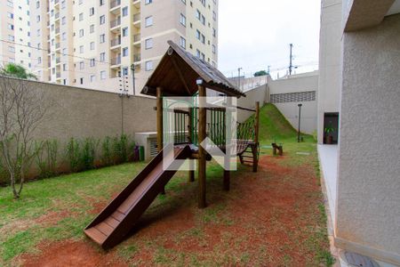 Apartamento para alugar com 36m², 2 quartos e 1 vaga Apartamento para alugar com 36m², 2 quartos e 1 vagaÁrea comum - Playground