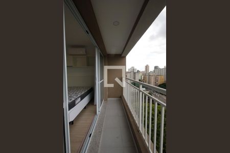 Varanda de kitnet/studio para alugar com 1 quarto, 29m² em Liberdade, São Paulo