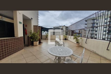 Apartamento à venda com 85m², 2 quartos e 1 vaga Apartamento à venda com 85m², 2 quartos e 1 vagaÁrea Comum